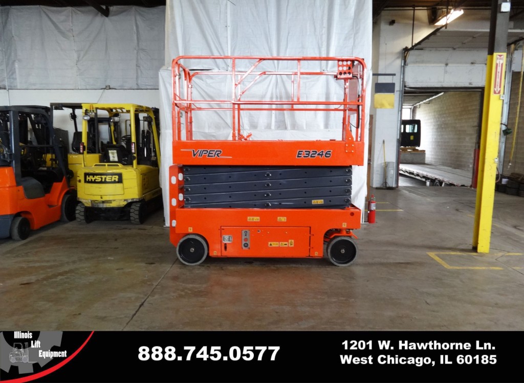  2015 Viper E3246 Scissor Lift on Sale in Colorado