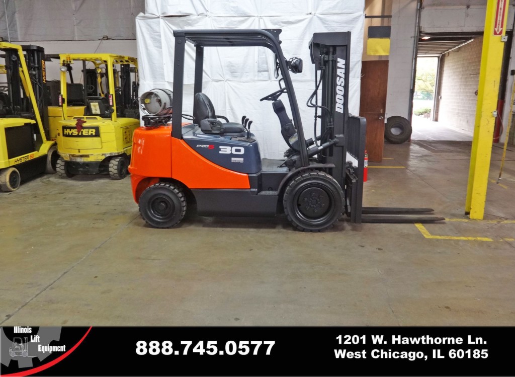  2009 Doosan G30E-5 Forklift on Sale in Colorado