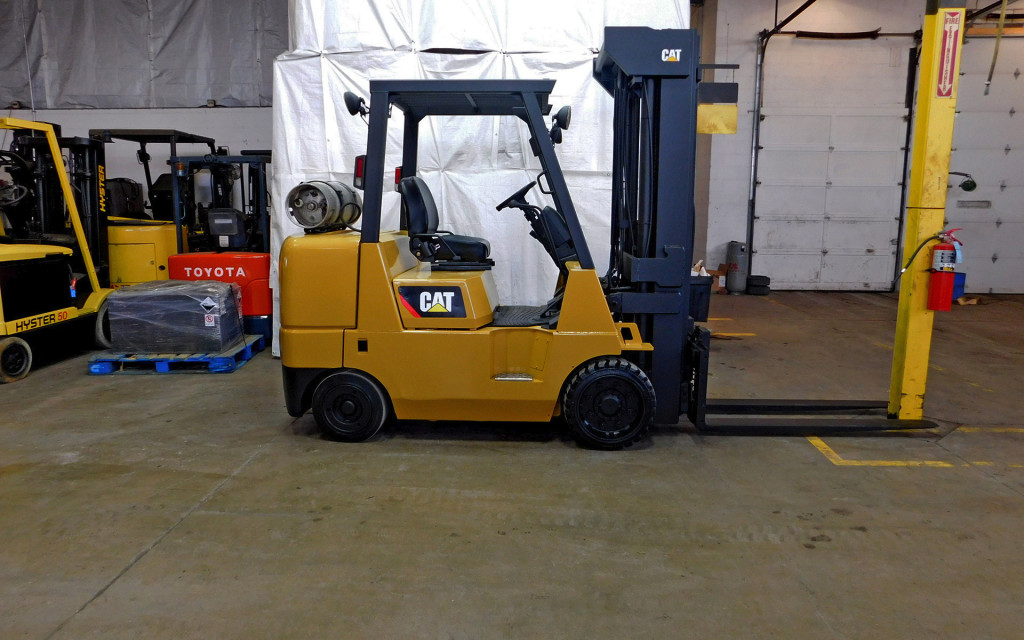  2007 Caterpillar GC40K Forklift on Sale in Colorado