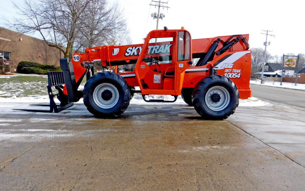  2006 SkyTrak 10054 Telehandler on Sale in Colorado