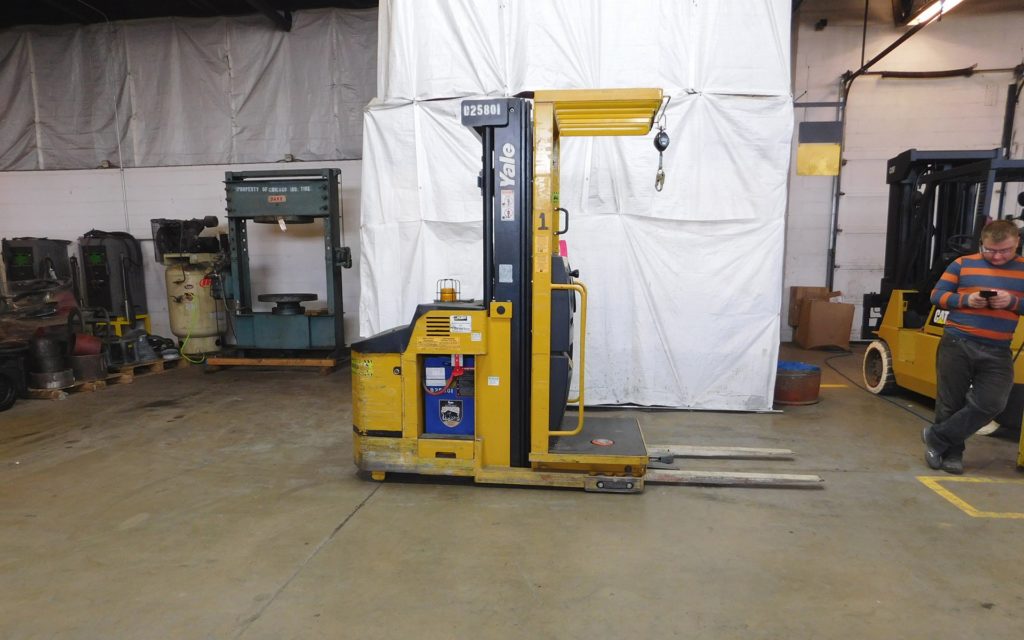  2005 Yale OS030 Order Picker Truck on Sale in Colorado