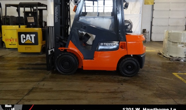 2005 Toyota 7FGU25 Forklift on Sale in Colorado