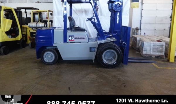 2000 Komatsu FD45T-5 Forklift on Sale in Colorado