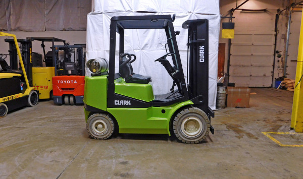 2000 Clark CGP25 Forklift on Sale in Colorado