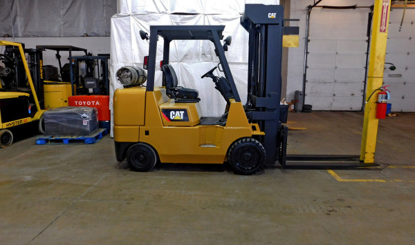 2007 Caterpillar GC40K Forklift on Sale in Colorado