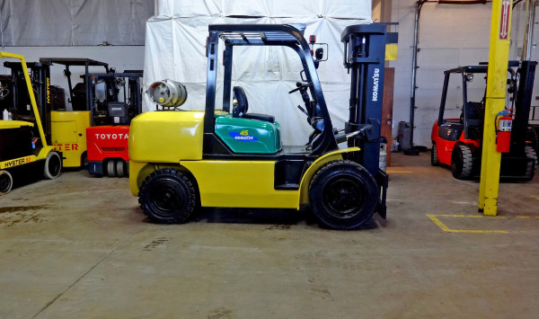 2005 Komatsu FG45T-8 Forklift on Sale in Colorado