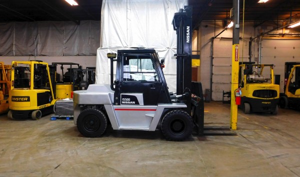 2005 Nissan VF05H70V Forklift on Sale in Colorado