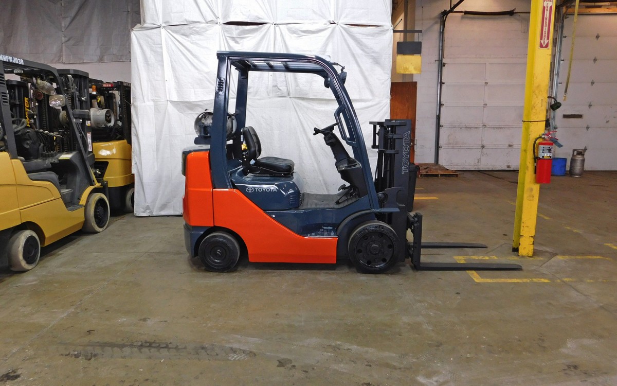 2008 Toyota 8FGCU25 Forklift on Sale in Colorado