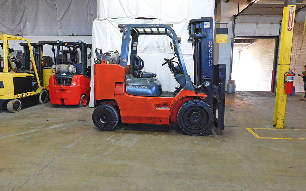 2012 Toyota 7FGCU55-BCS Forklift on Sale in Colorado