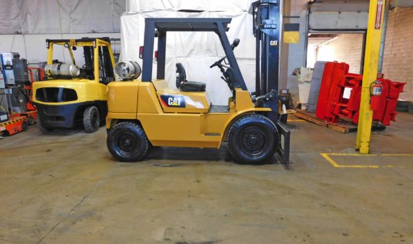 2004 Caterpillar GP40K Forklift on Sale in Colorado