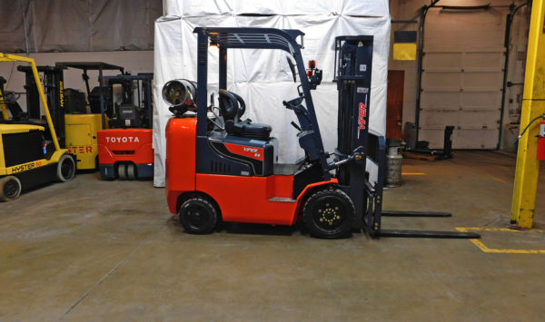 2016 Viper FL25T Forklift on Sale in Colorado