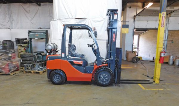 2016 Viper FY35 Forklift on Sale in Colorado